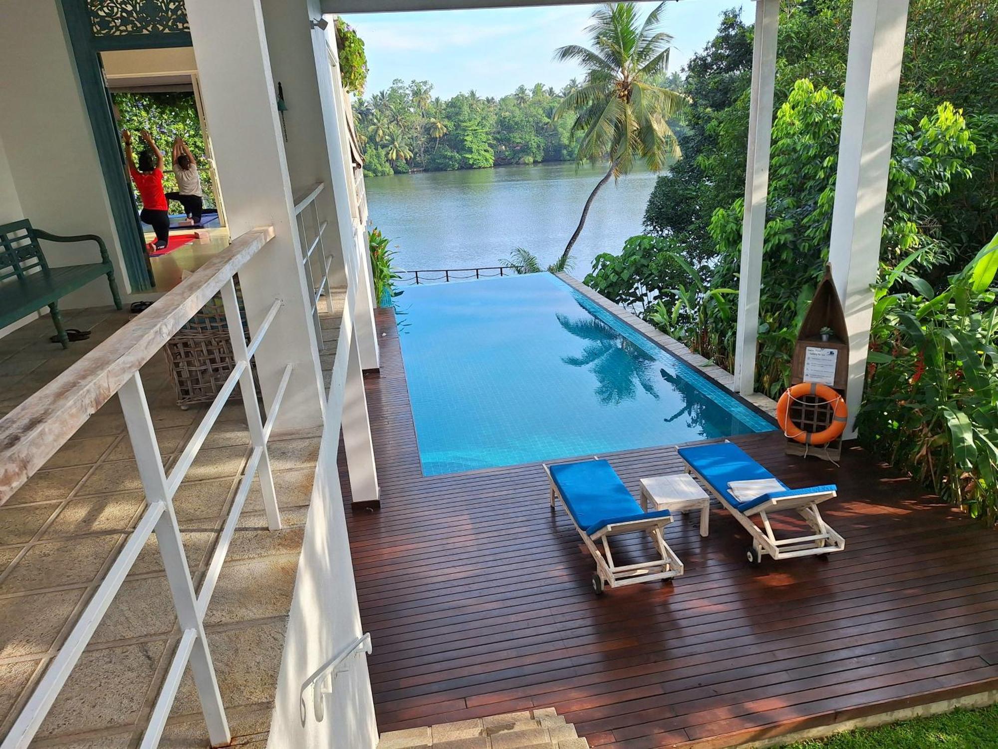 33 Lake Terrace Hikkaduwa Exterior photo