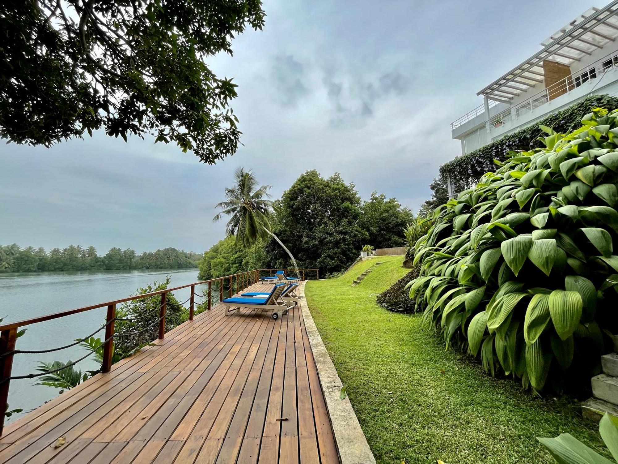 33 Lake Terrace Hikkaduwa Exterior photo