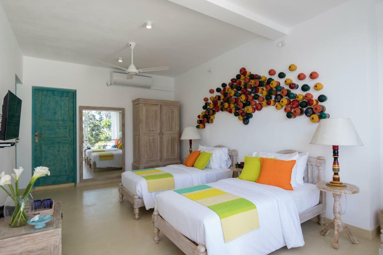 33 Lake Terrace Hikkaduwa Exterior photo